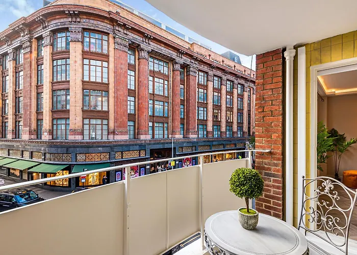Luxury 2 Bed Apartment In Knightsbridge London Opposite Harrods