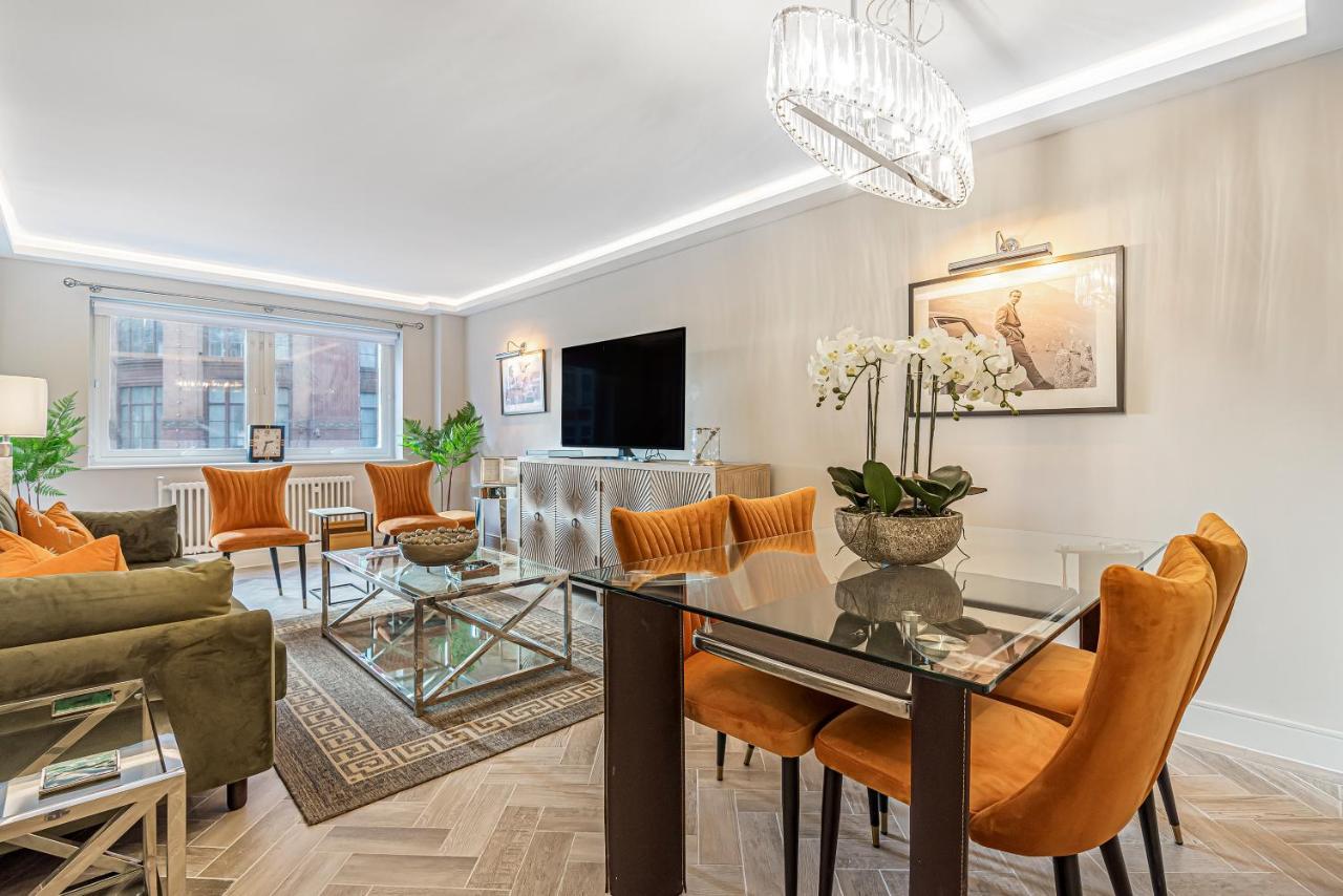 Luxury 2 Bed In Knightsbridge Opposite Harrods *