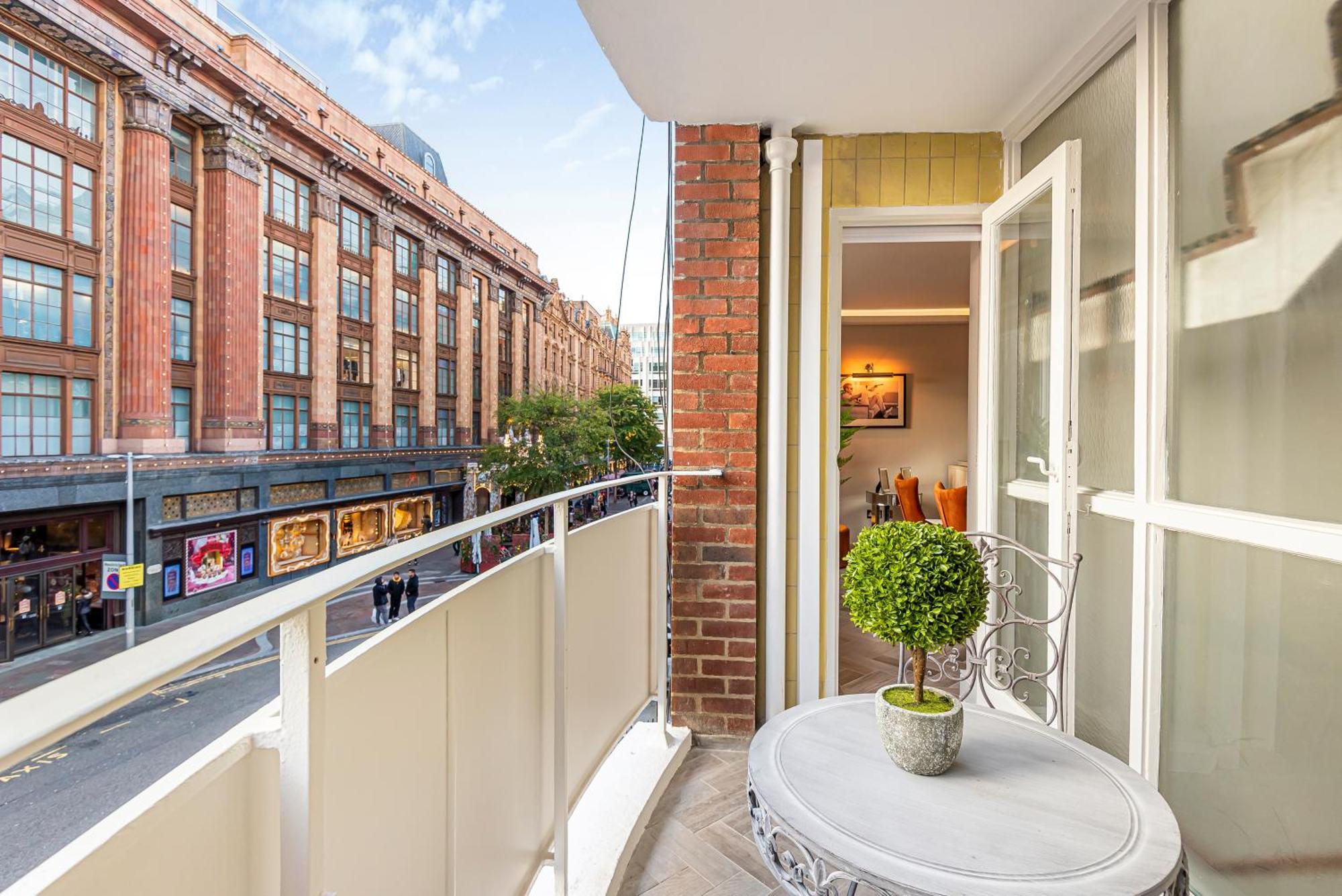 Appartement Luxury 2 Bed In Knightsbridge Opposite Harrods *